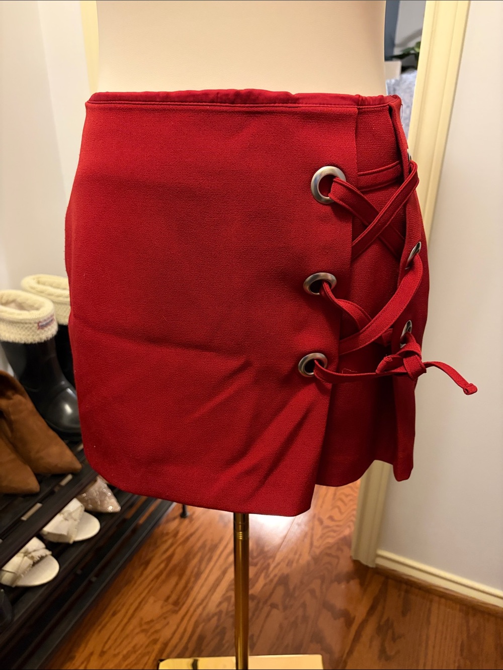 Used EXPRESS Red Women's Mini Skirt - Classic Solid Pencil Style